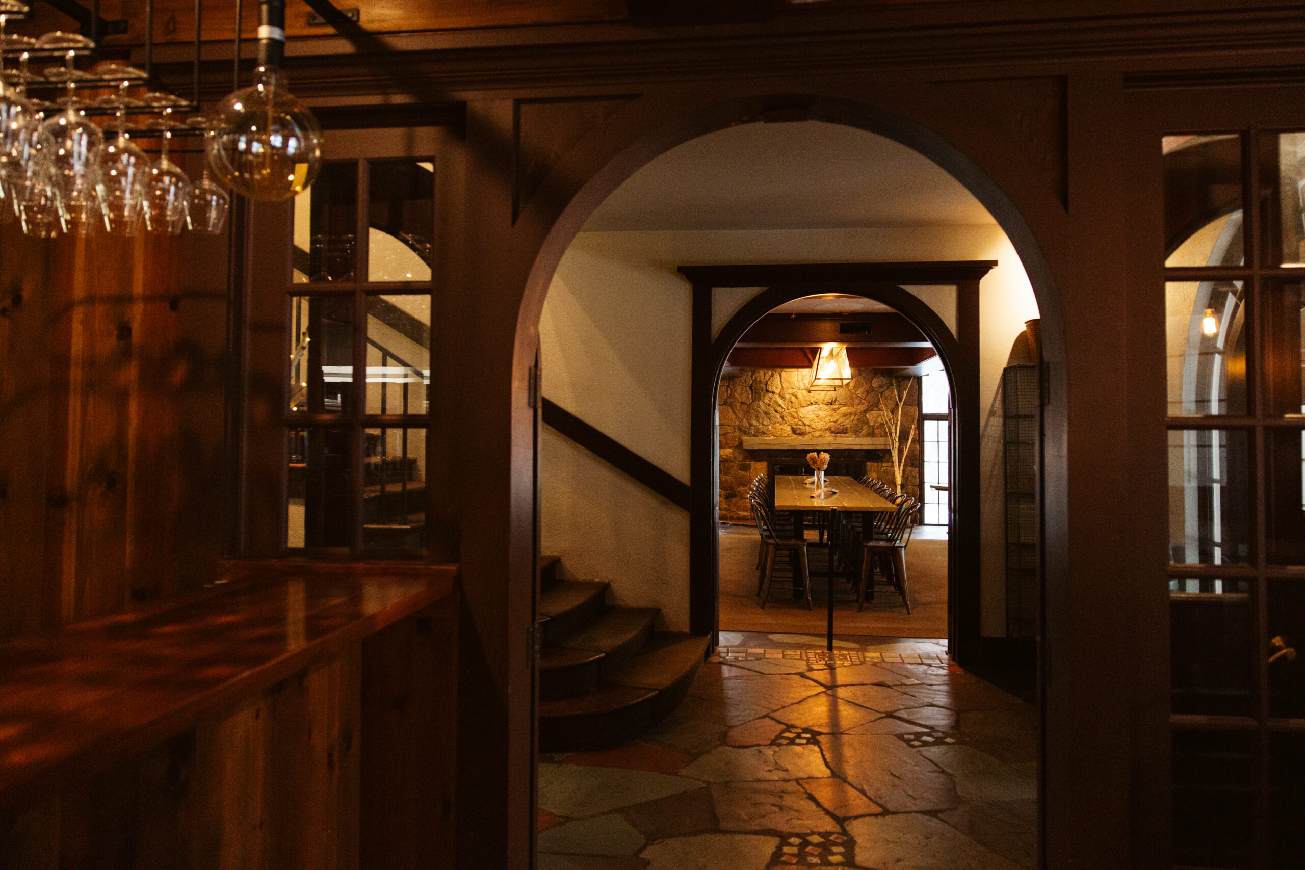 Peninsula room wedding venue in traverse city michigan. photo by traverse city wedding photographer