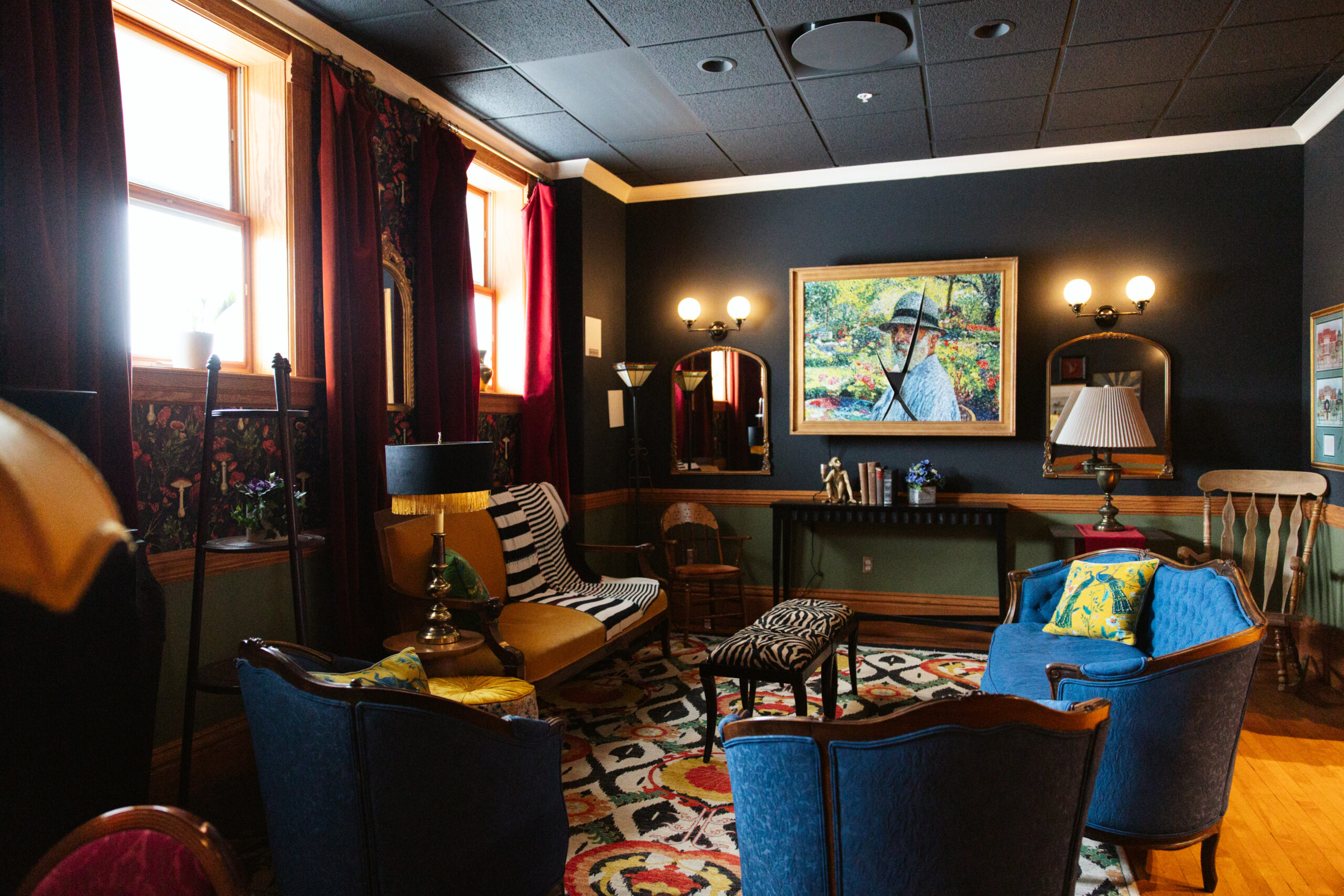 The city opera house wedding venue in traverse city michigan. photo by traverse city wedding photographer