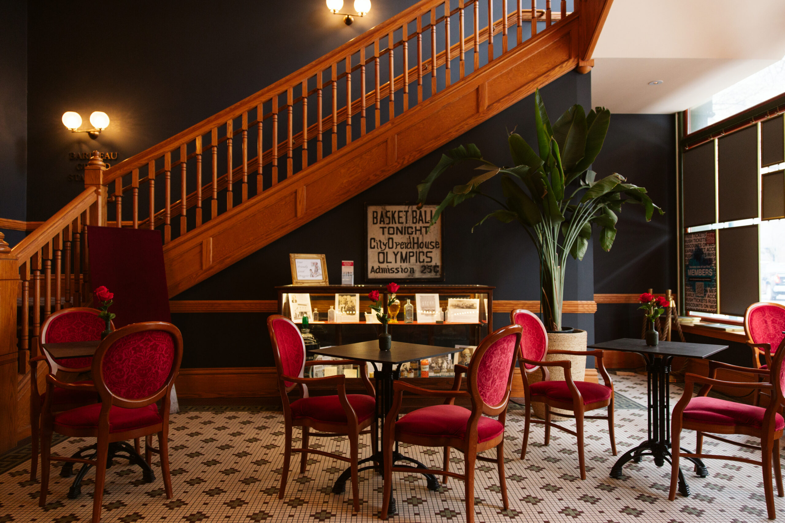 The city opera house wedding venue in traverse city michigan. photo by traverse city wedding photographer