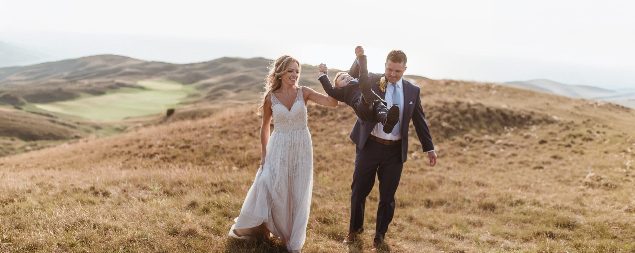 arcadia bluffs wedding photographer northern michigan