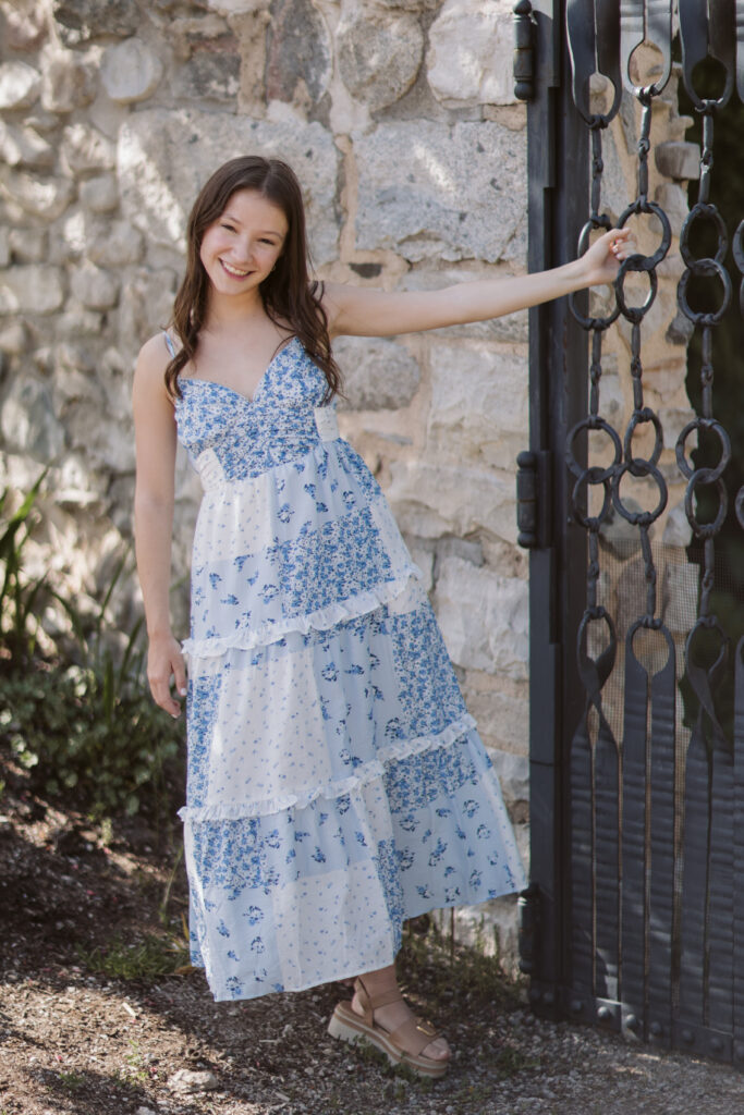 senior portraits in traverse city botanical gardens